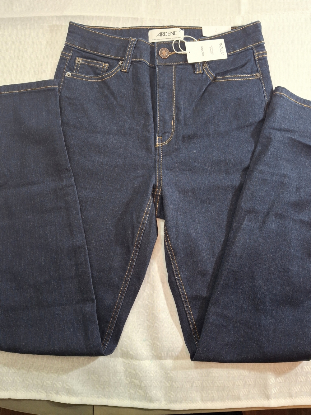 Ardene NWT Women’s Dark Blue High Rise Slim Jeggings. Ladies Size 7